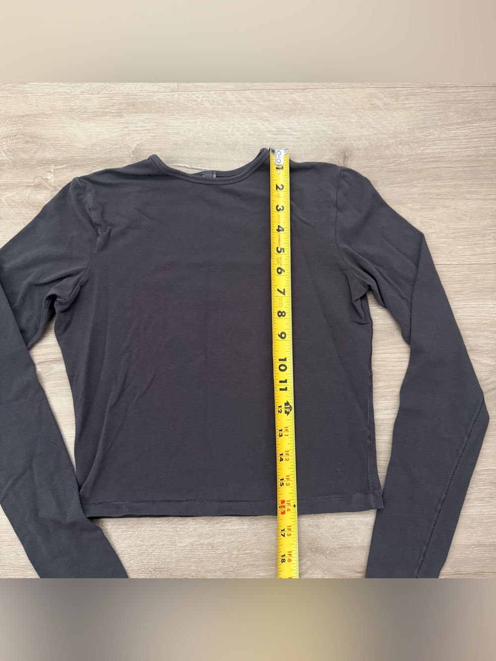 Skims Vintage Long Sleeve Crop Top Shirt - Picture 2 of 7